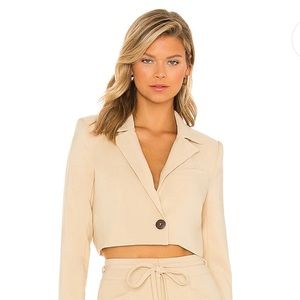 House of Harlow 1960 x Sofia Richie Prague Cropped Blazer in Taupe